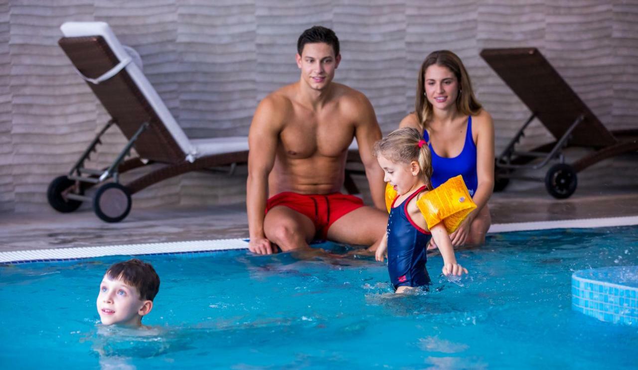 Blue Mountain Resort シクラルスカ・ポレンバ エクステリア 写真